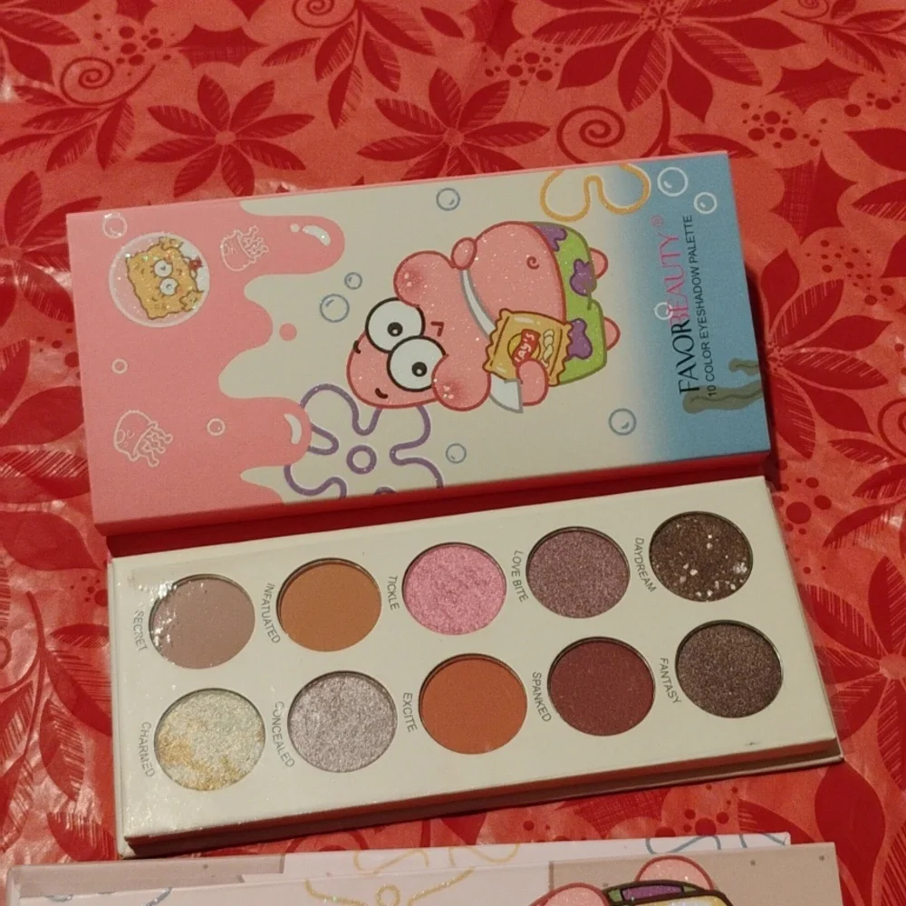 Makeup - Picture 1 of 6